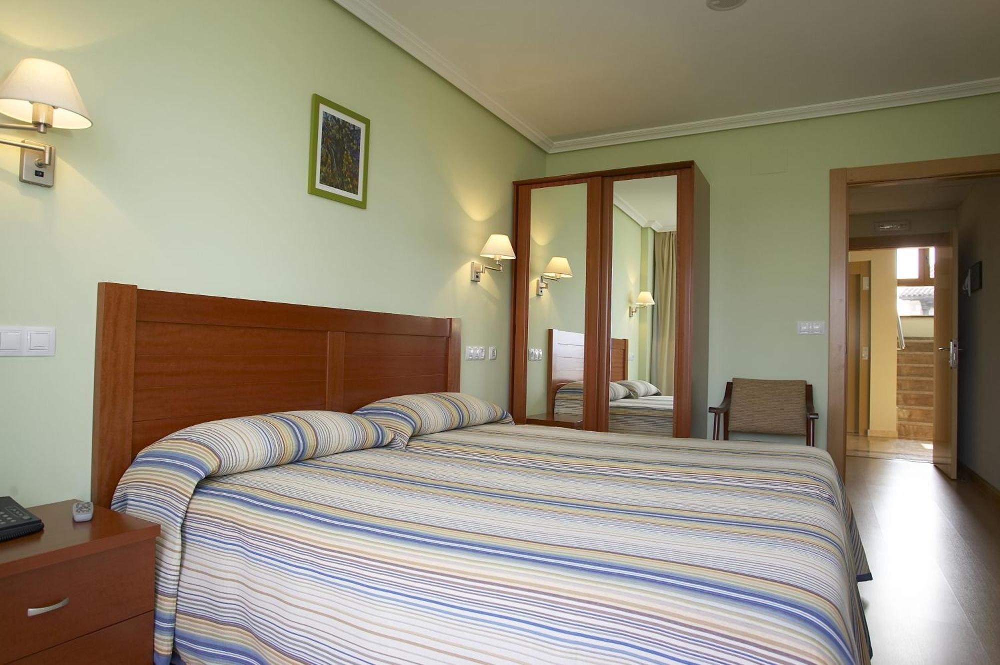 Hotel Azul De Galimar Сан-Висенте-де-ла-Баркера Номер фото