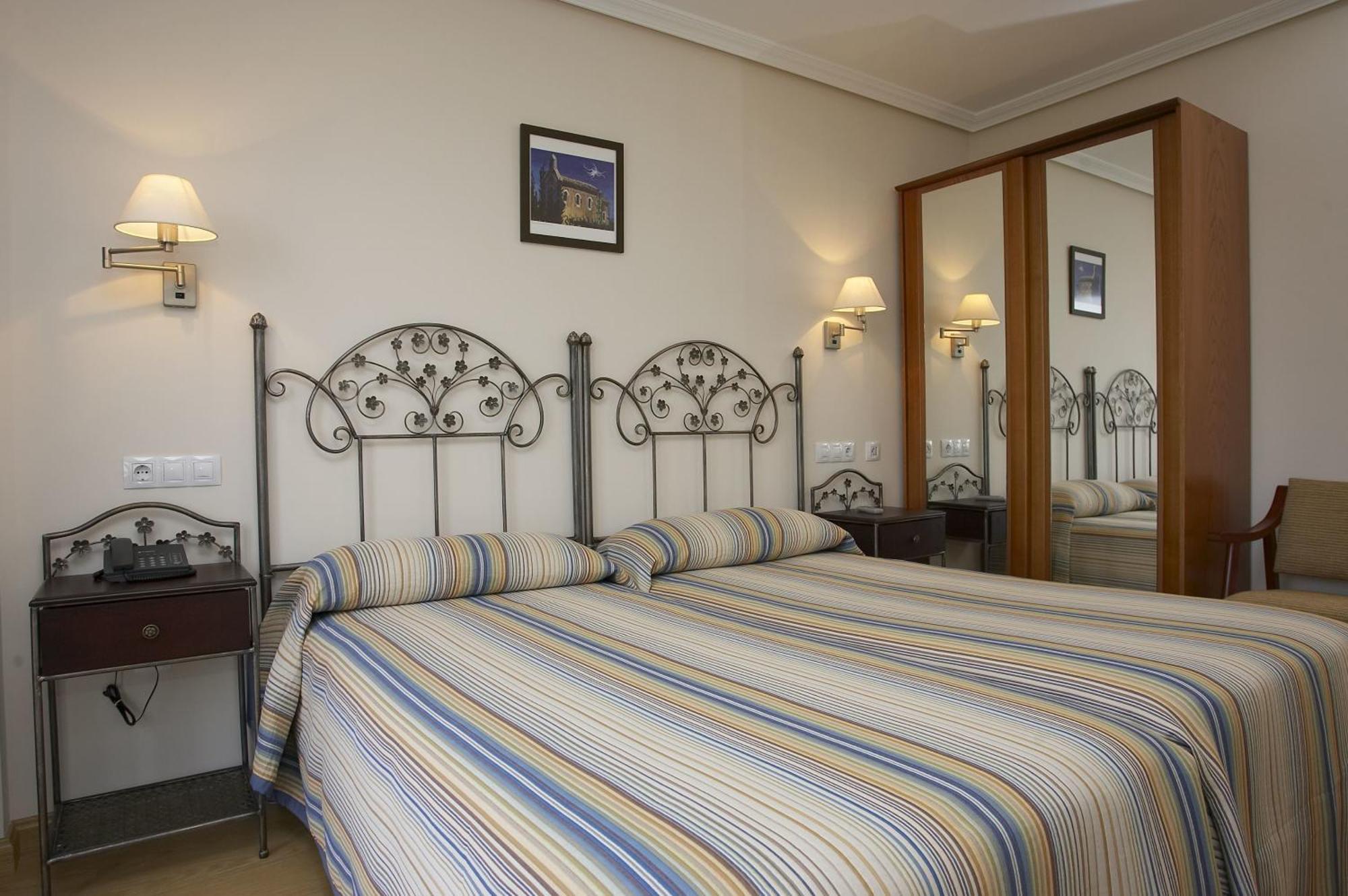 Hotel Azul De Galimar Сан-Висенте-де-ла-Баркера Номер фото